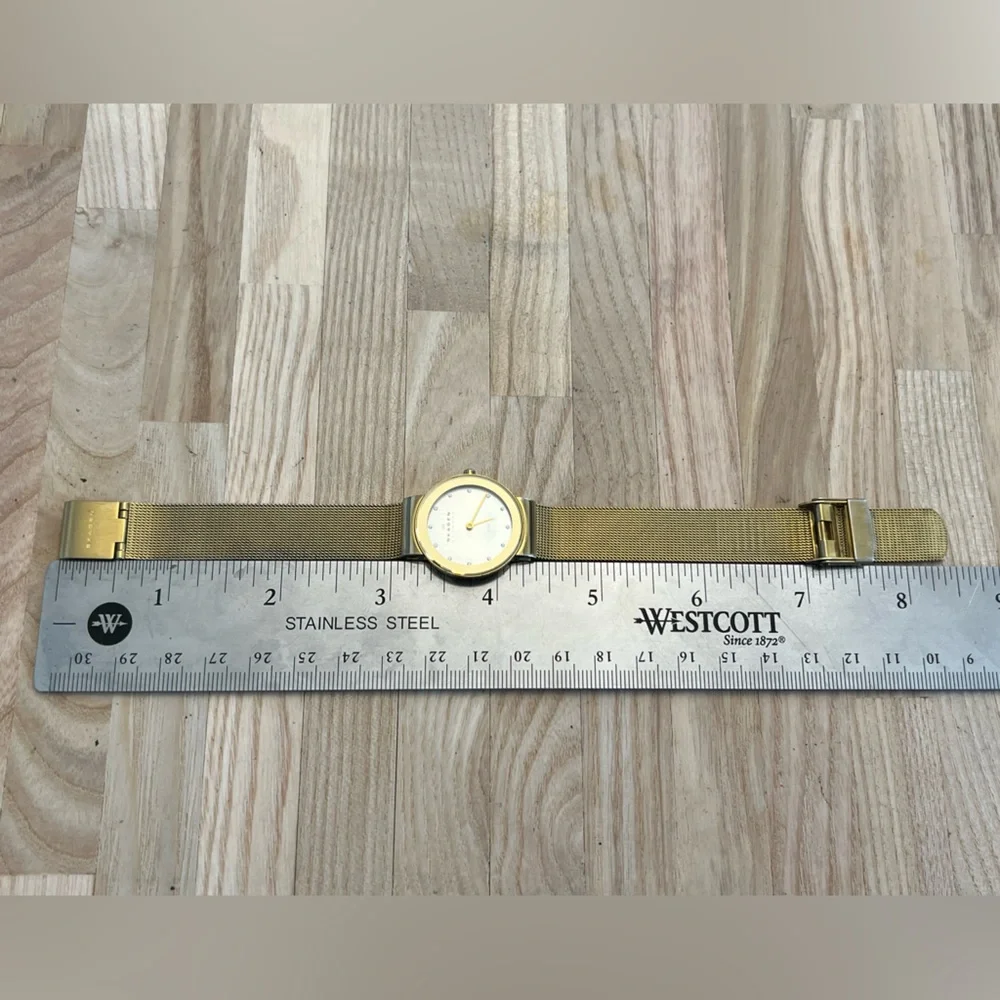 Skagen Steel Denmark Ladies Watch Gold-Tone Mesh Bracelet  Dial Ring Crystals